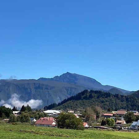 Maison A Bourg- Murat Proche De La Cite Du Volcan La Plaine des Cafres Luaran gambar