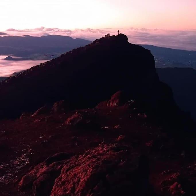 Maison A Bourg- Murat Proche De La Cite Du Volcan La Plaine des Cafres Luaran gambar